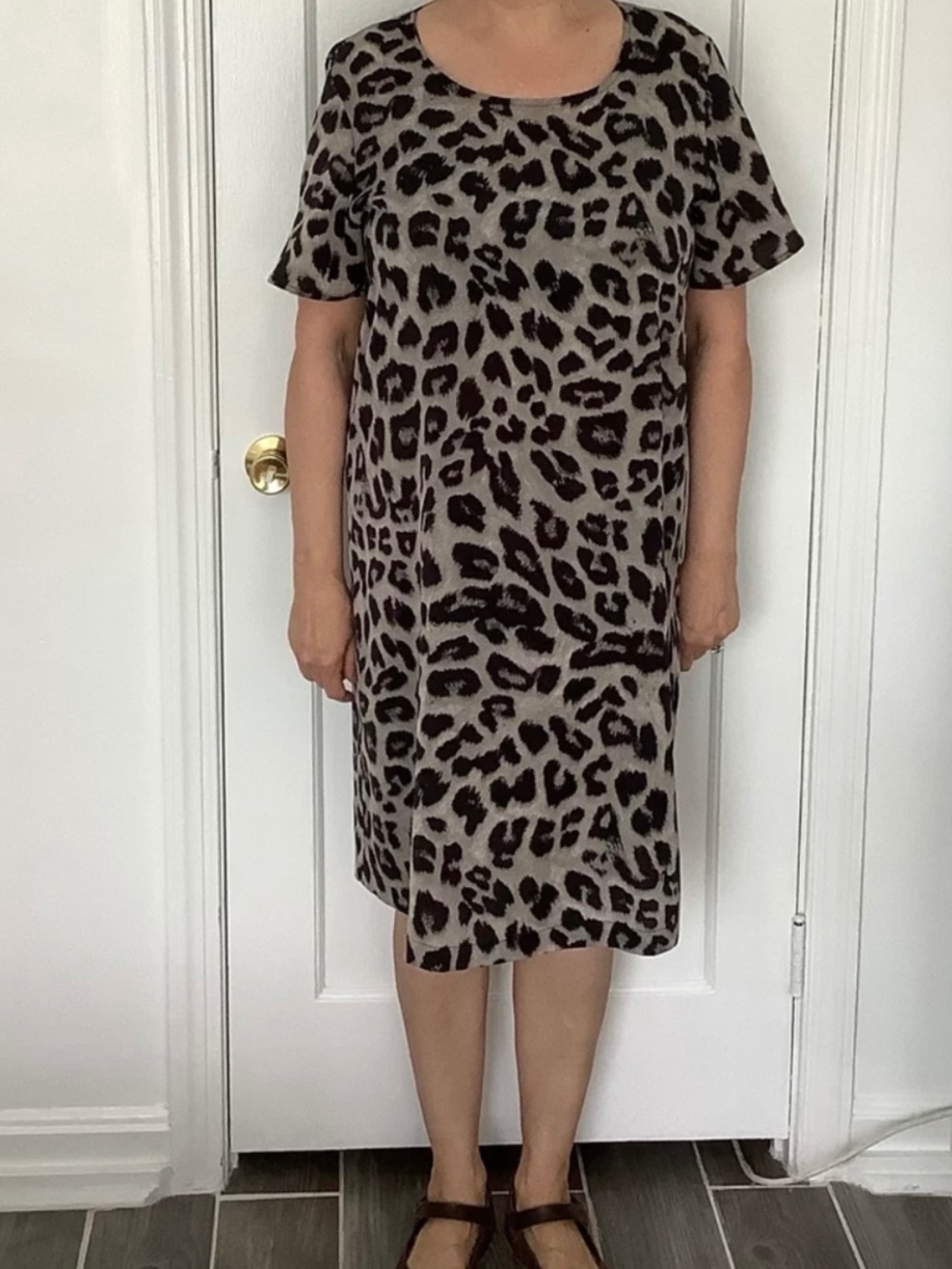Vonda Women Dress, Size 2XL. Runs small, fits size XL.